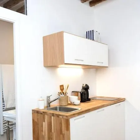 Vacation Home With Parking בית נופש
