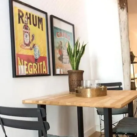 בית נופש Vacation Home With Parking *