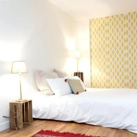 Vacation Home With Parking בית נופש קליארי
